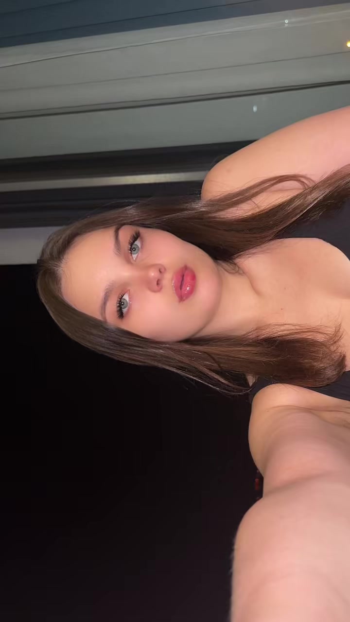 @Януся🩶