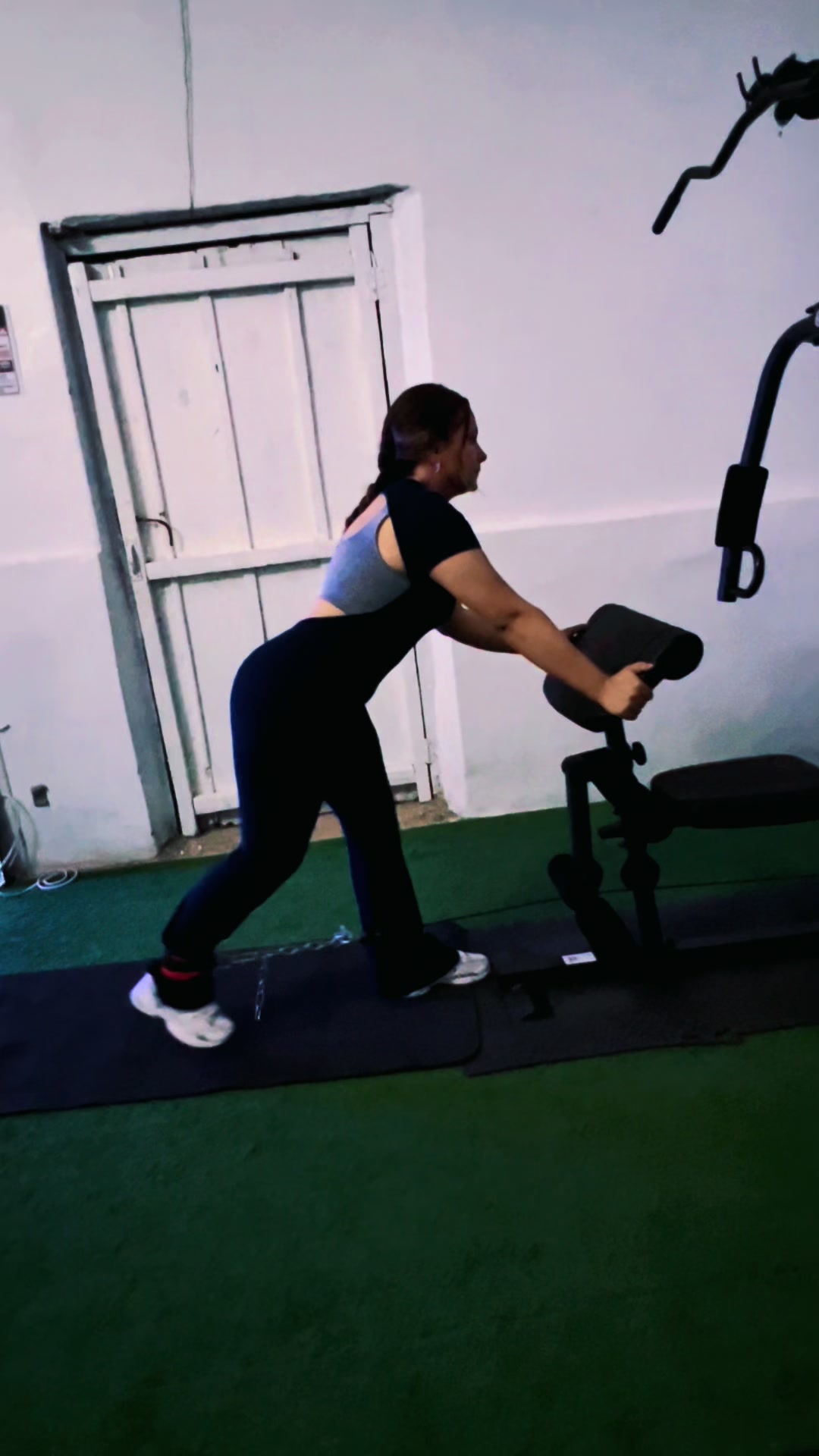 @yasmincanales5
