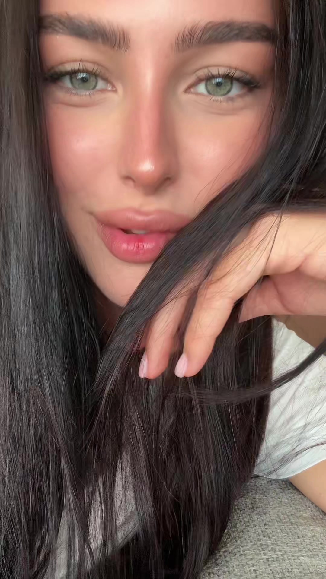 @user64856878367