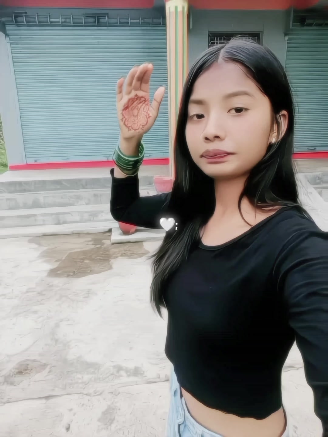 @ᥫ᭡.