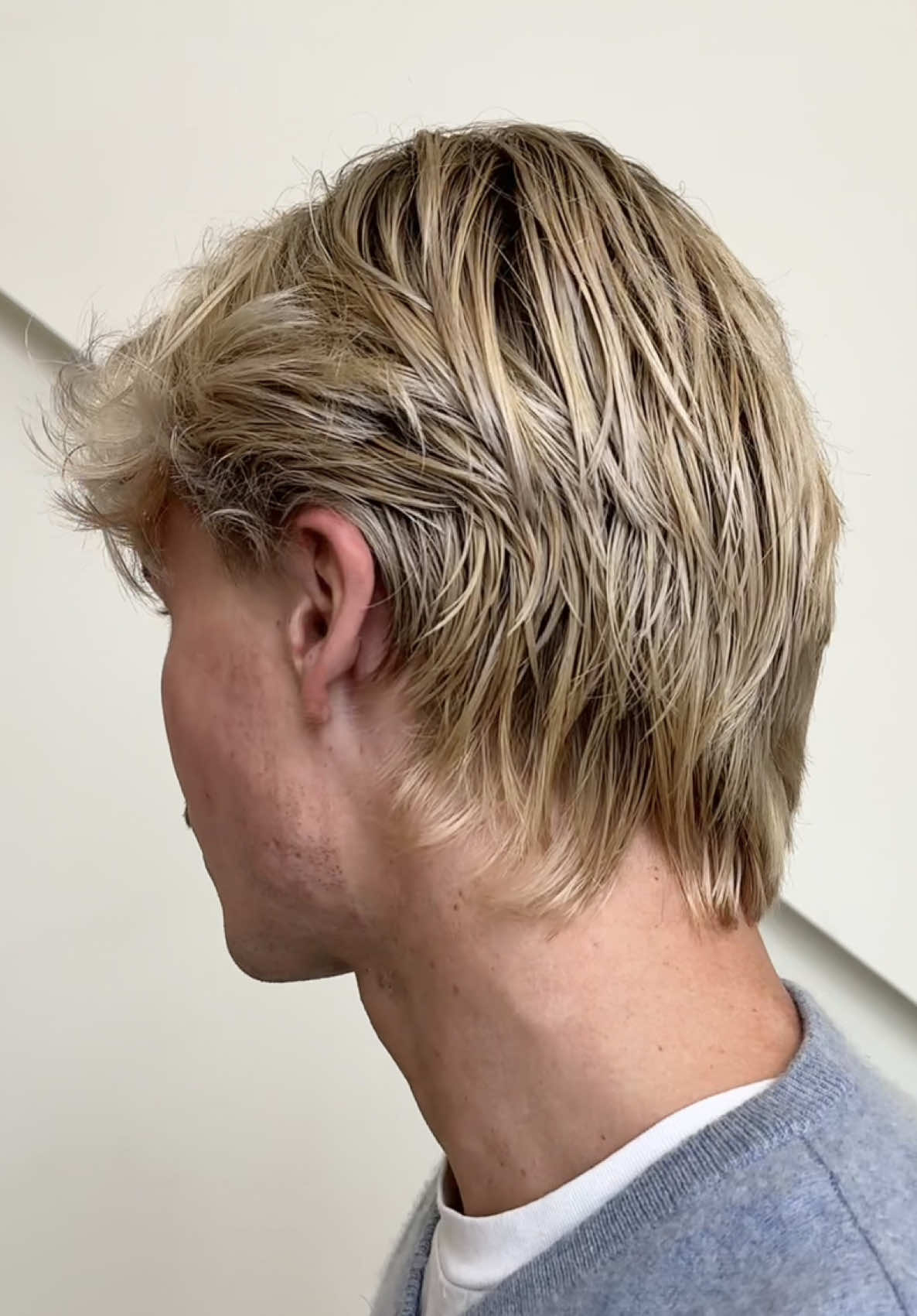 @STACHE HAIR