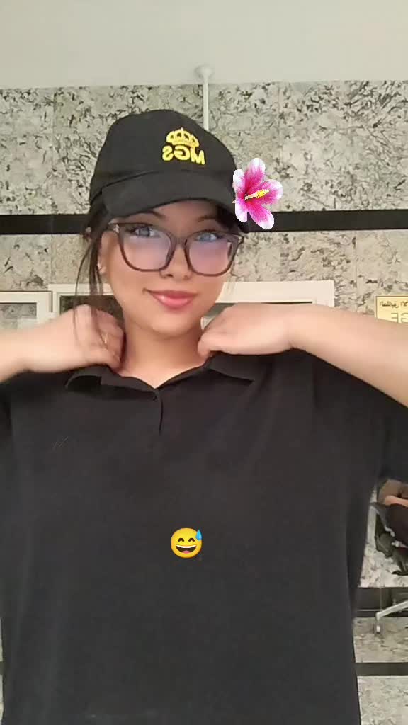 @रिna bishwakarma❣️🤗