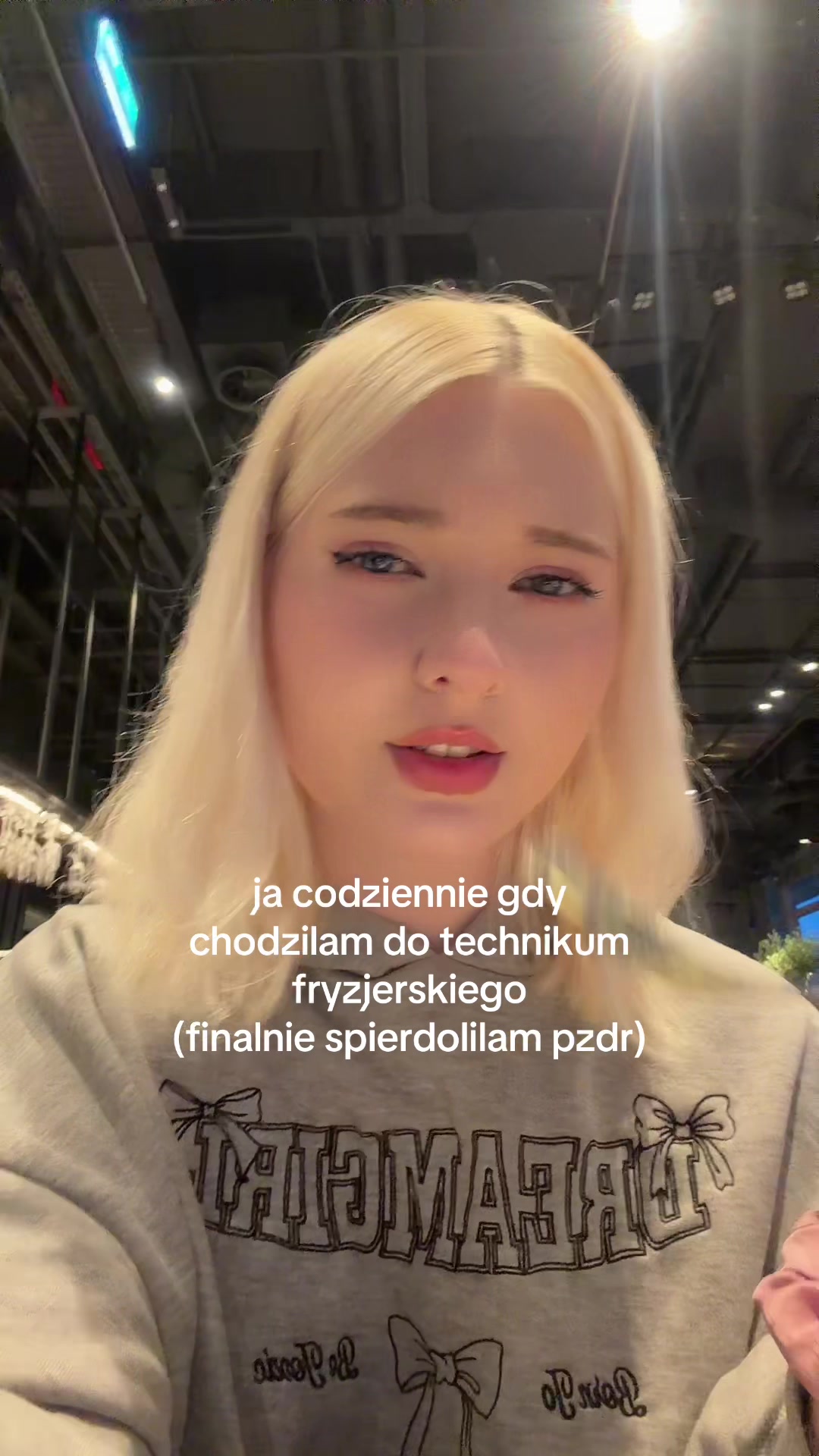 @janie_