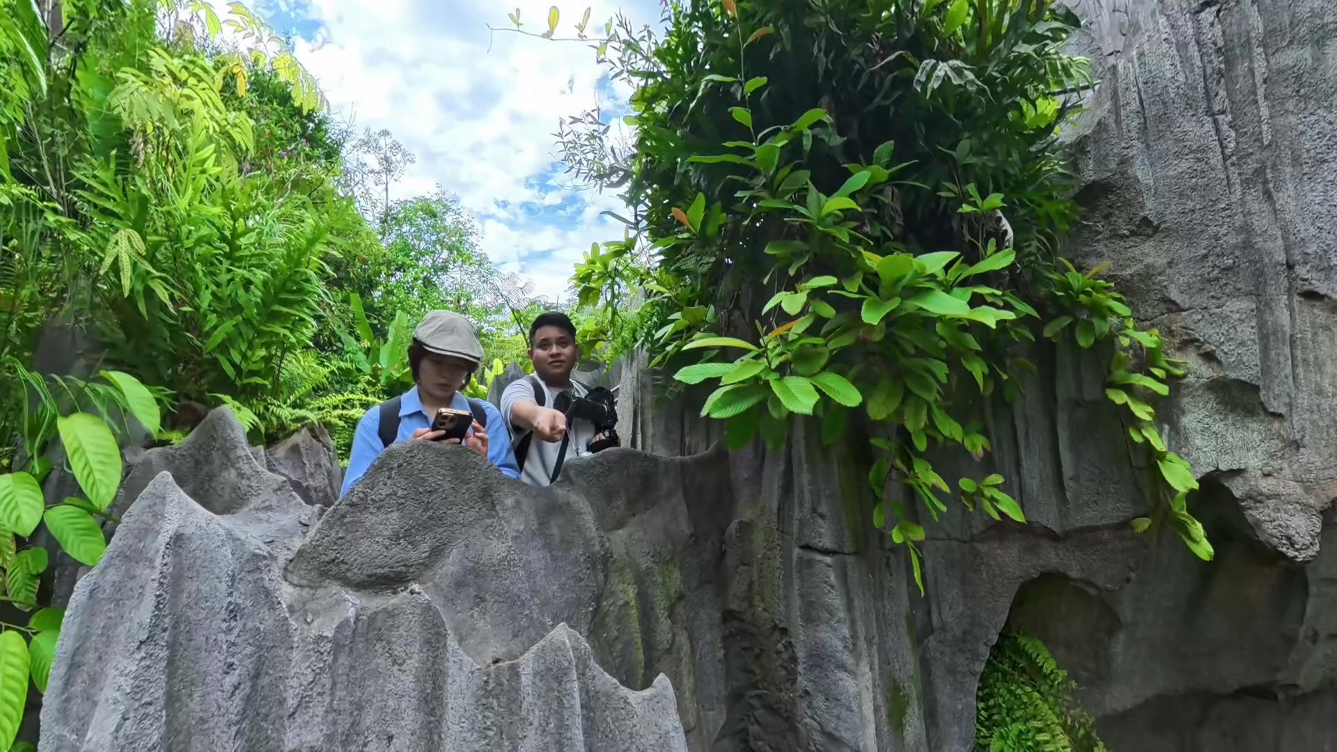 @աǟʟӄɛʀӄɛռ🚶🏞️