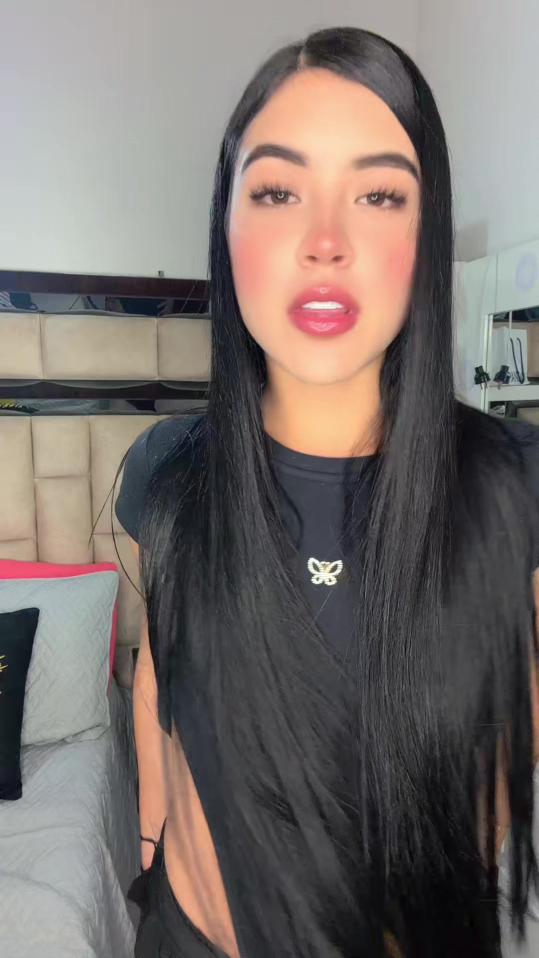 @ClaritaO