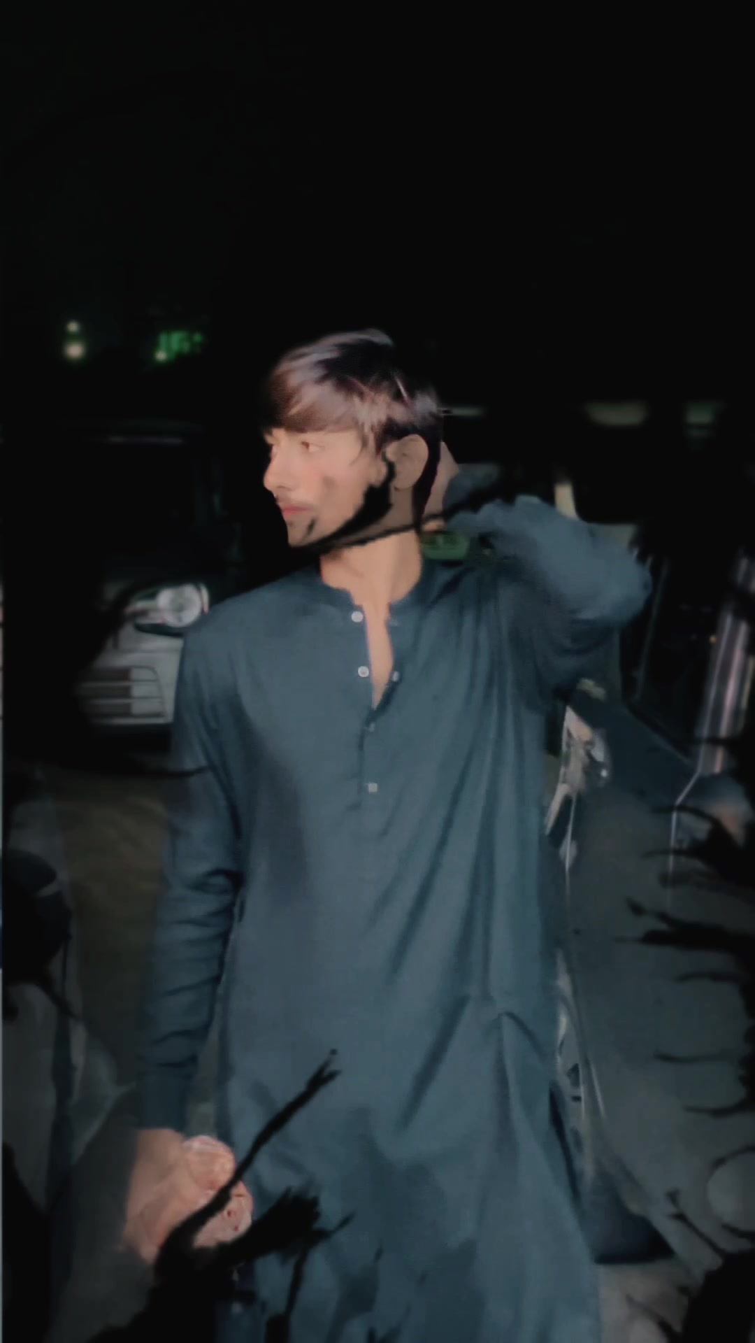 @𝐬𝐚𝐡𝐢𝐥 𝐫𝐚𝐧ج𝐡𝐚𝐧𝐢✊🏻