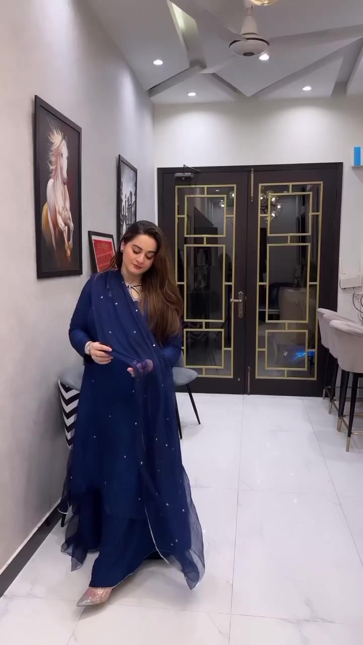 @Pakistani Queens