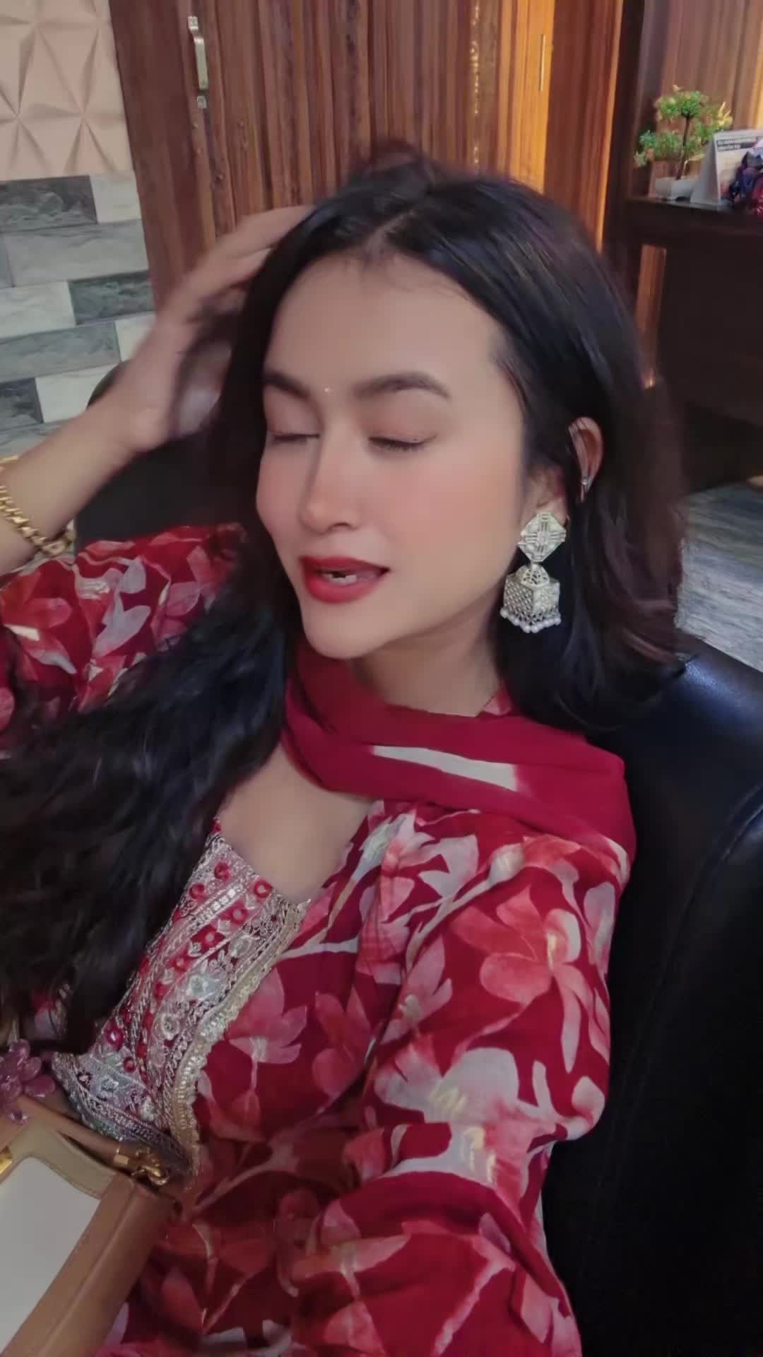 @aayushmaaakritikarki🦋