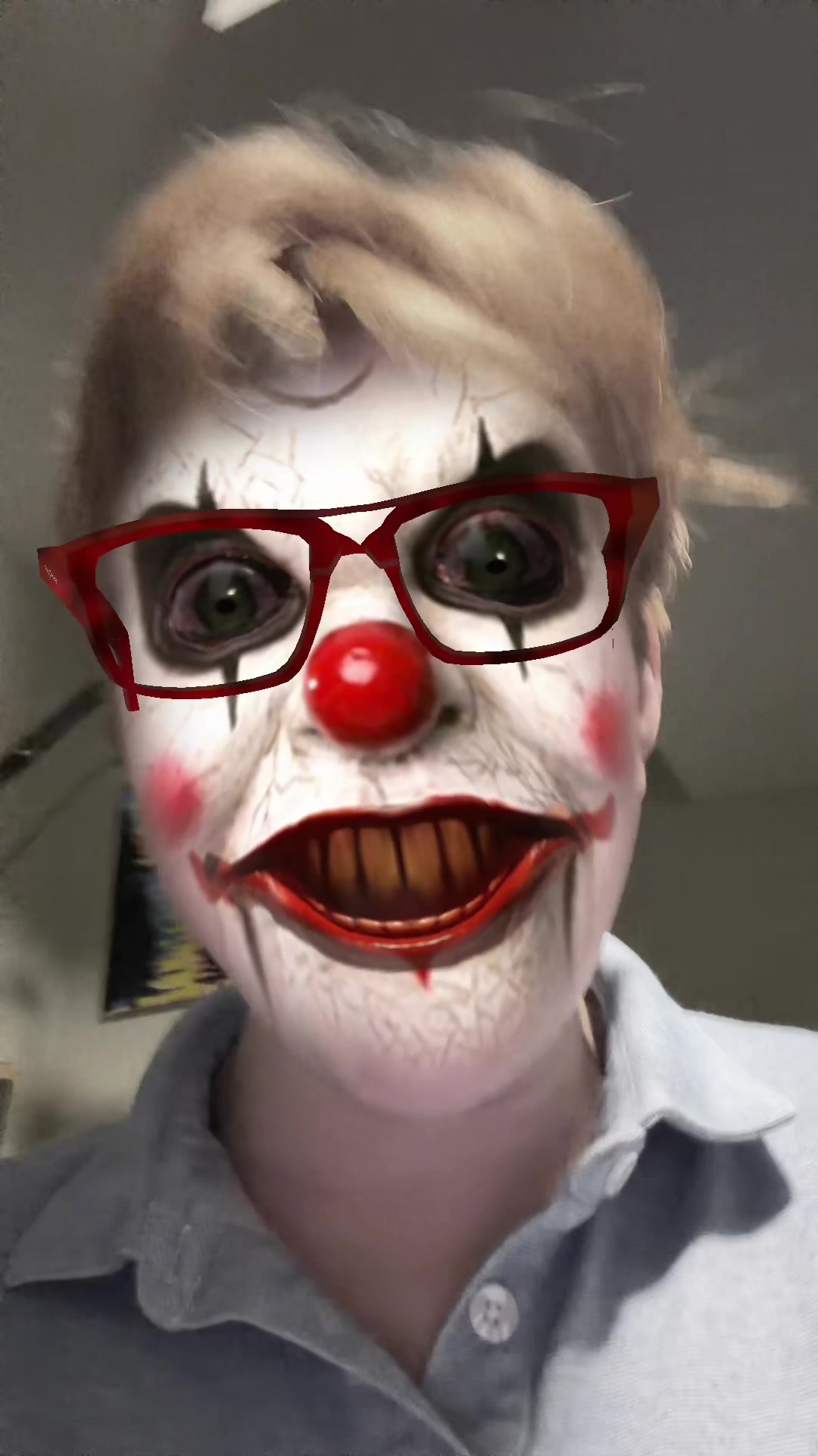 @FreakyAhCousin
