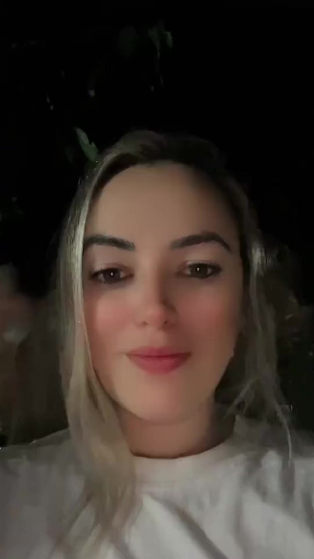 @Camiii M