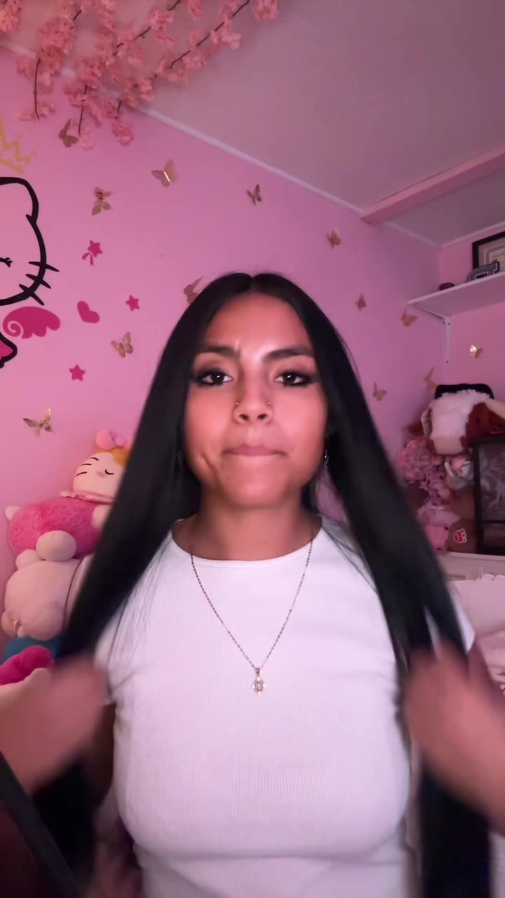 @𝒩ℯ𝓈𝓈𝒶 ꨄ