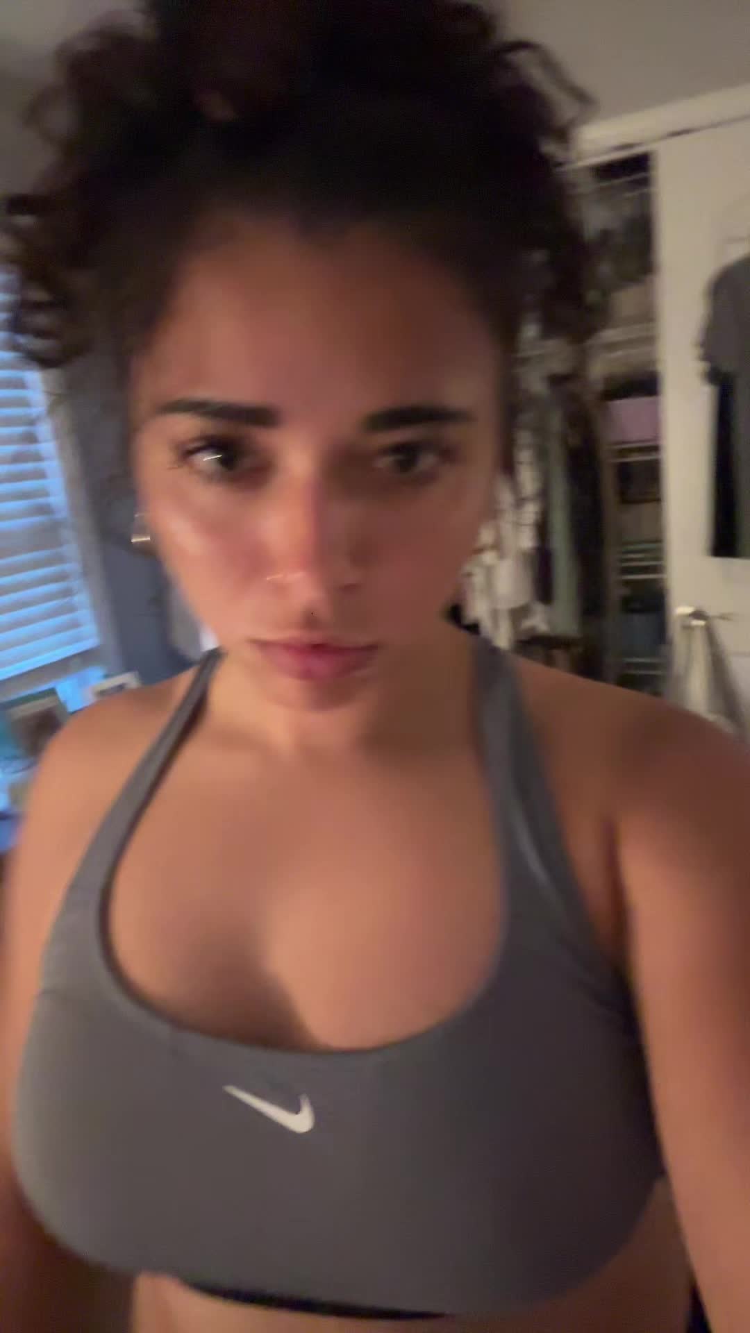 @yourehot