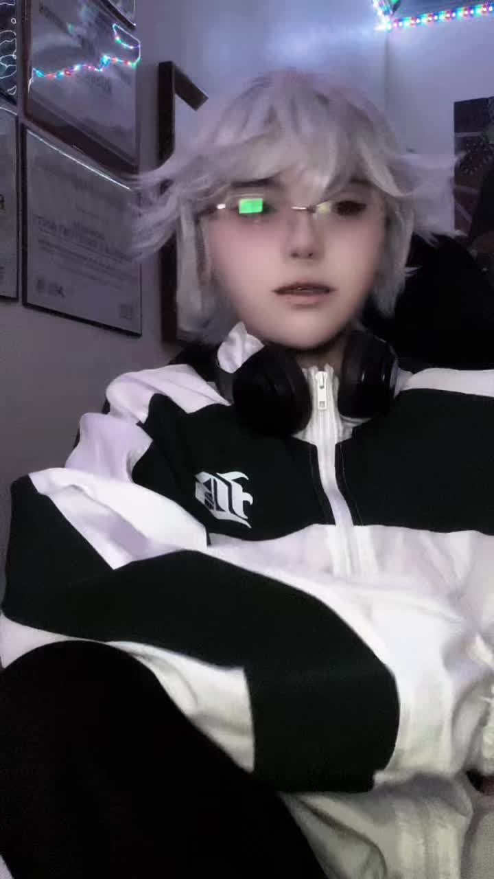 @── 𝓡𝓸𝓼𝓲𝓪𝓷 ──