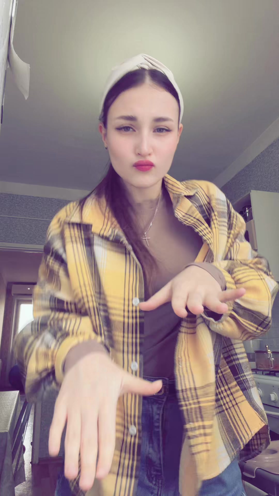 @vikysixx