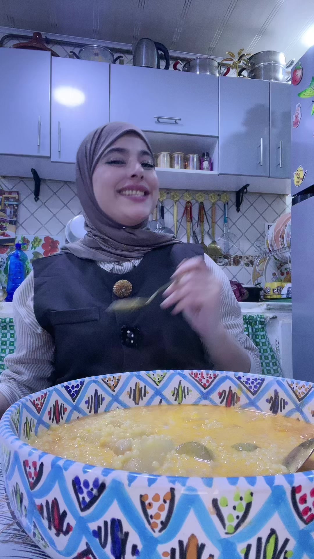 @بثينة شيبان Bouthaina Chibane