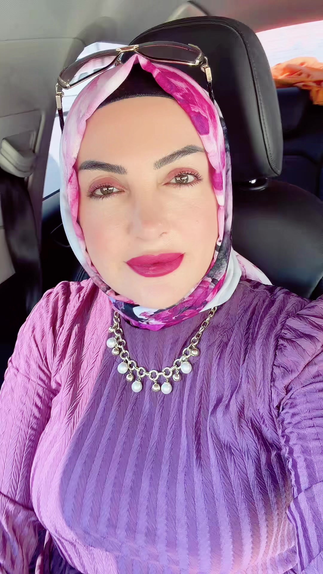 @Asiill ve güzel kadın🌹