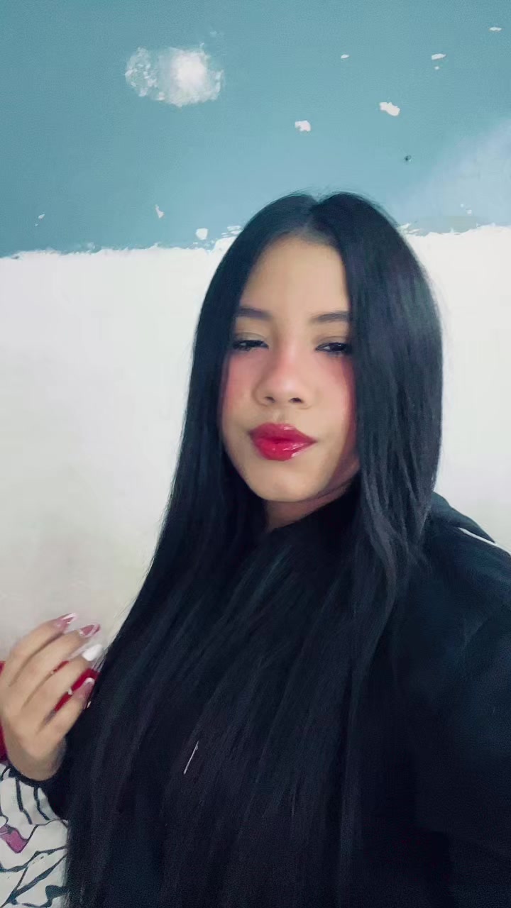 @Ximena 🦋