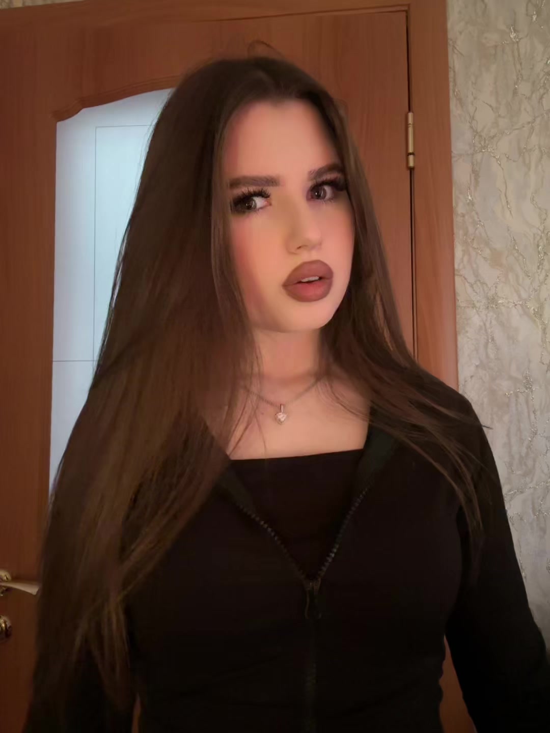 @госпожа