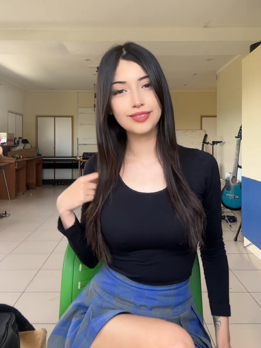 @LindasClips🩷