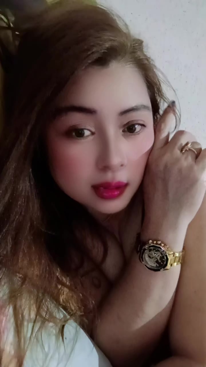 @AKHIRA BRITNY PARKER
