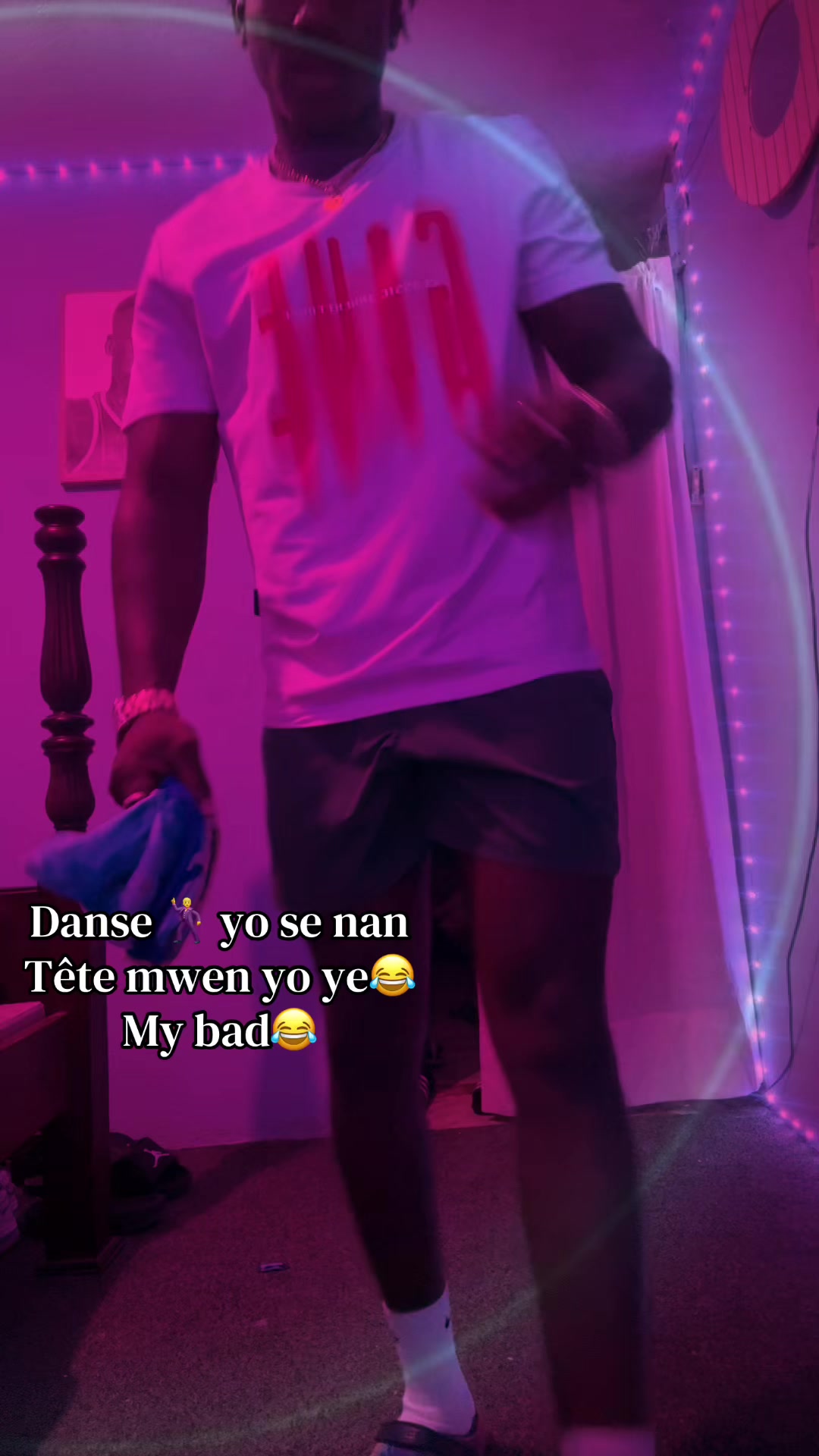 @Zℹ️🅾️&reg;️💫