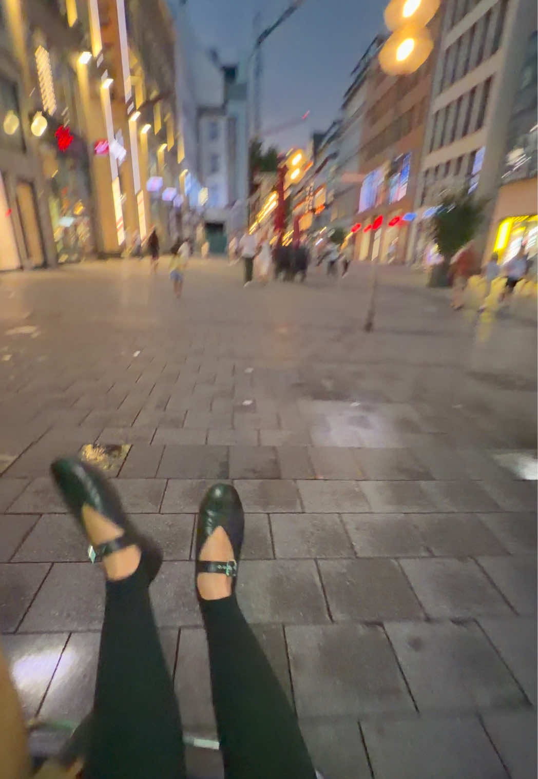 @E V A