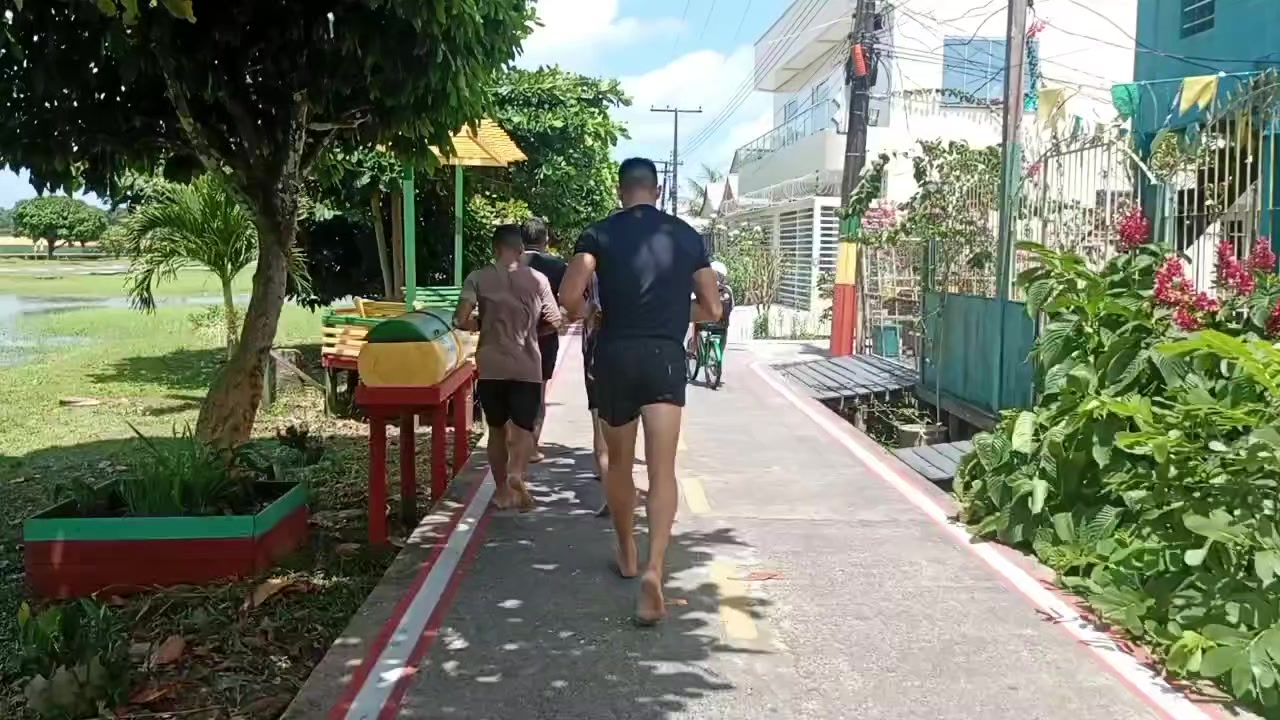 @Marquinho 👮🏽♂️ ◣★◥