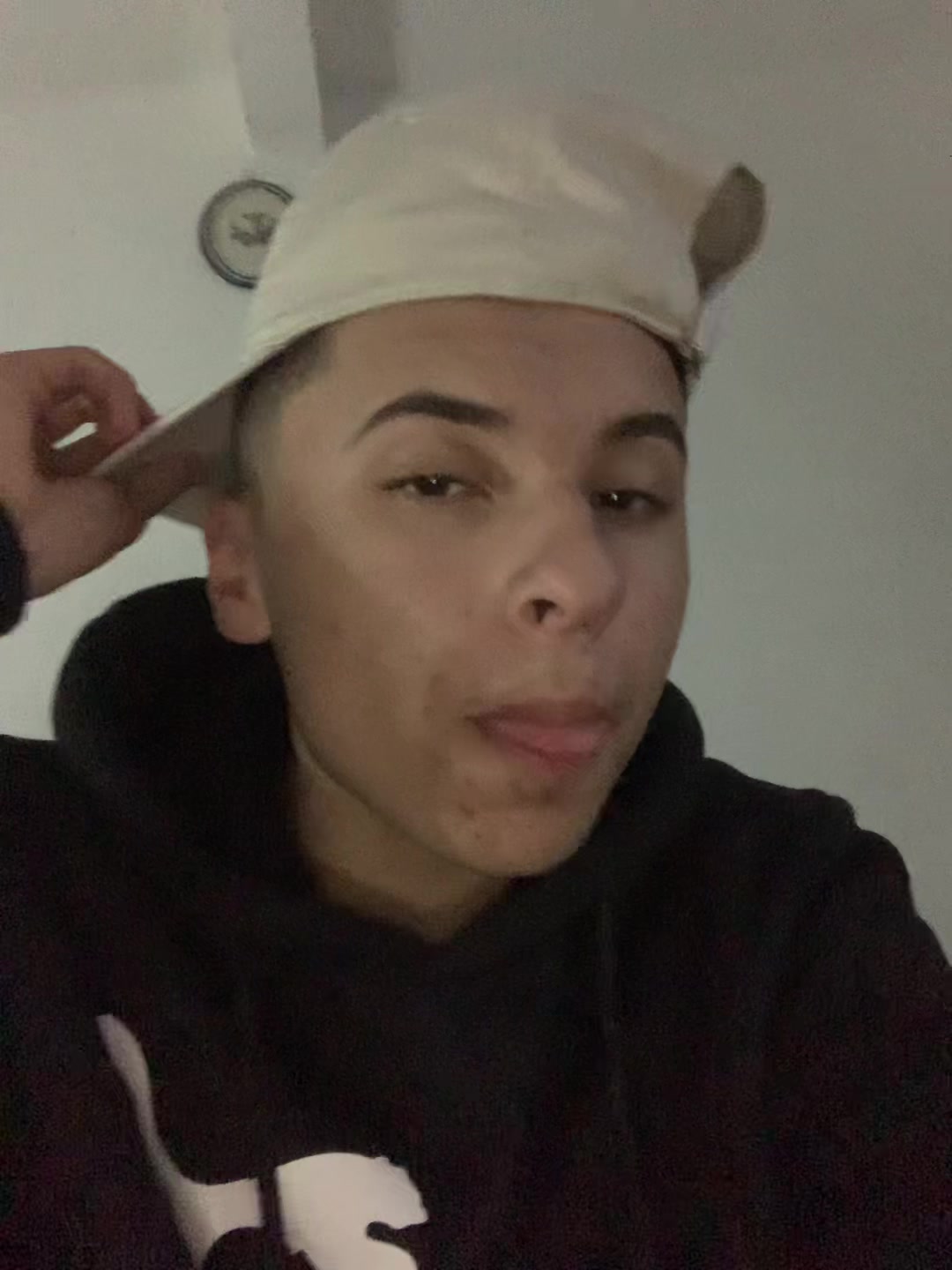 @menochefee77