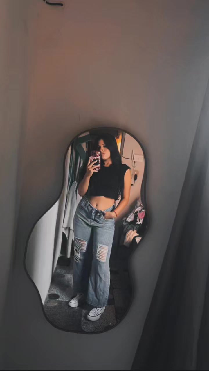@vikiaballay