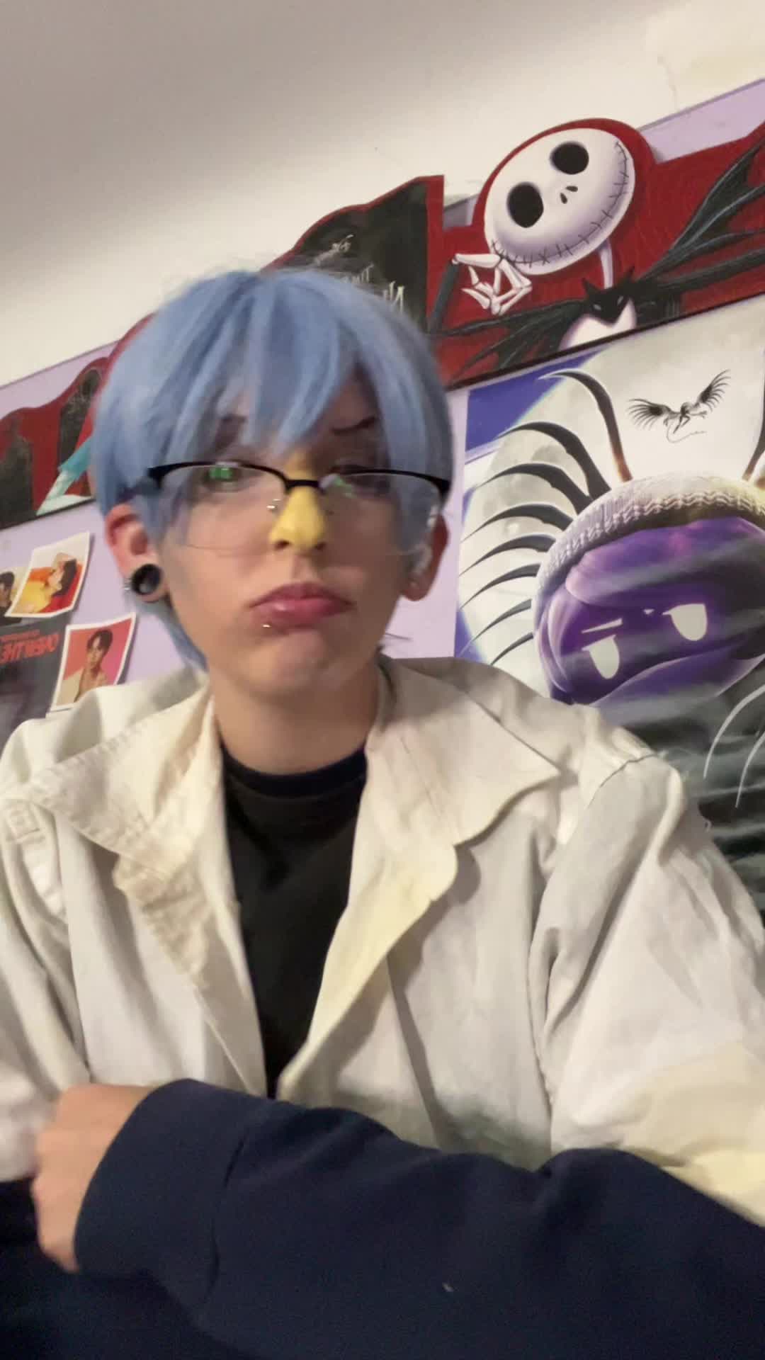 @emoampora