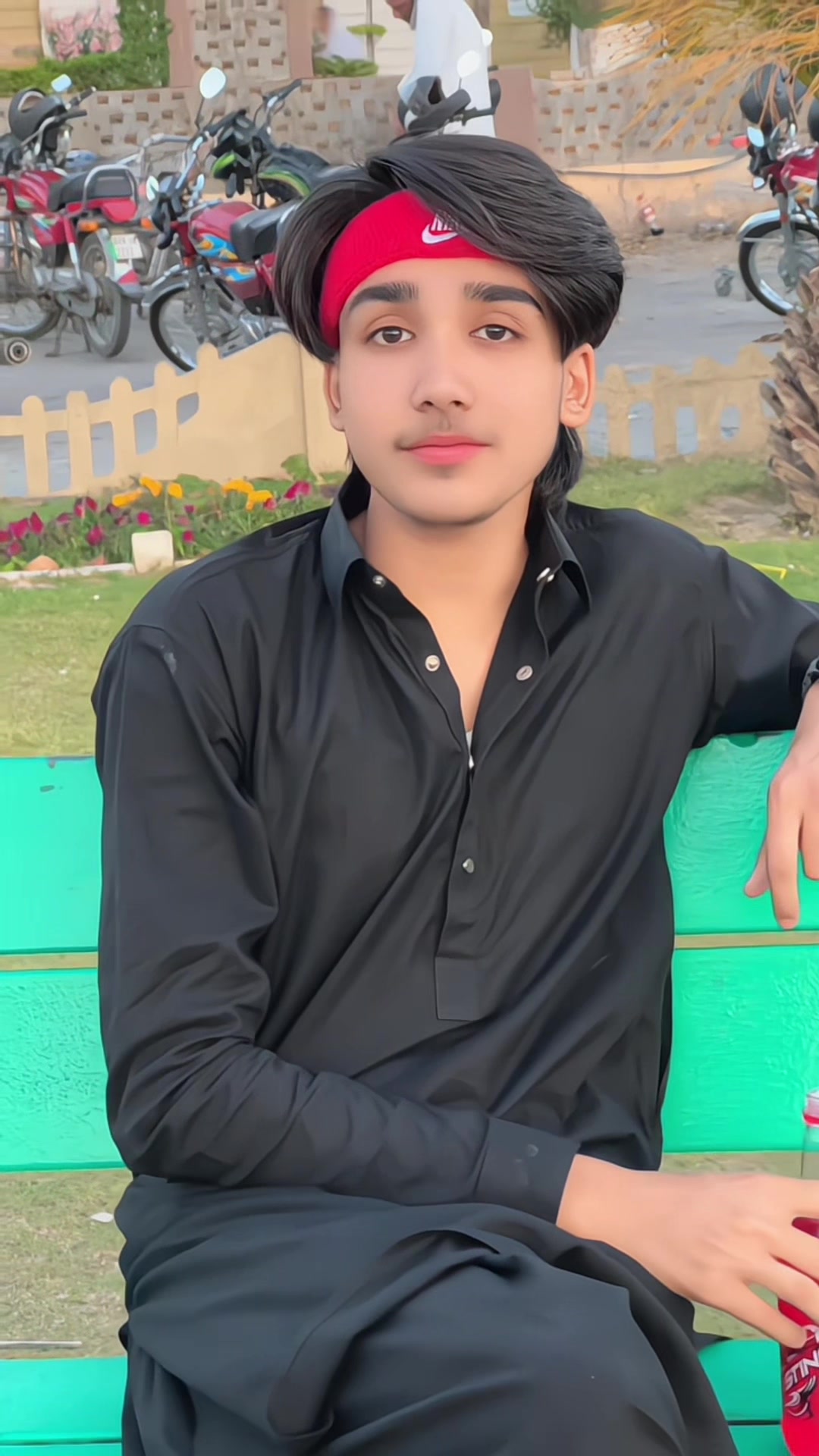 @𝑹𝑨𝒁𝒊𝒊𝒊 🤭