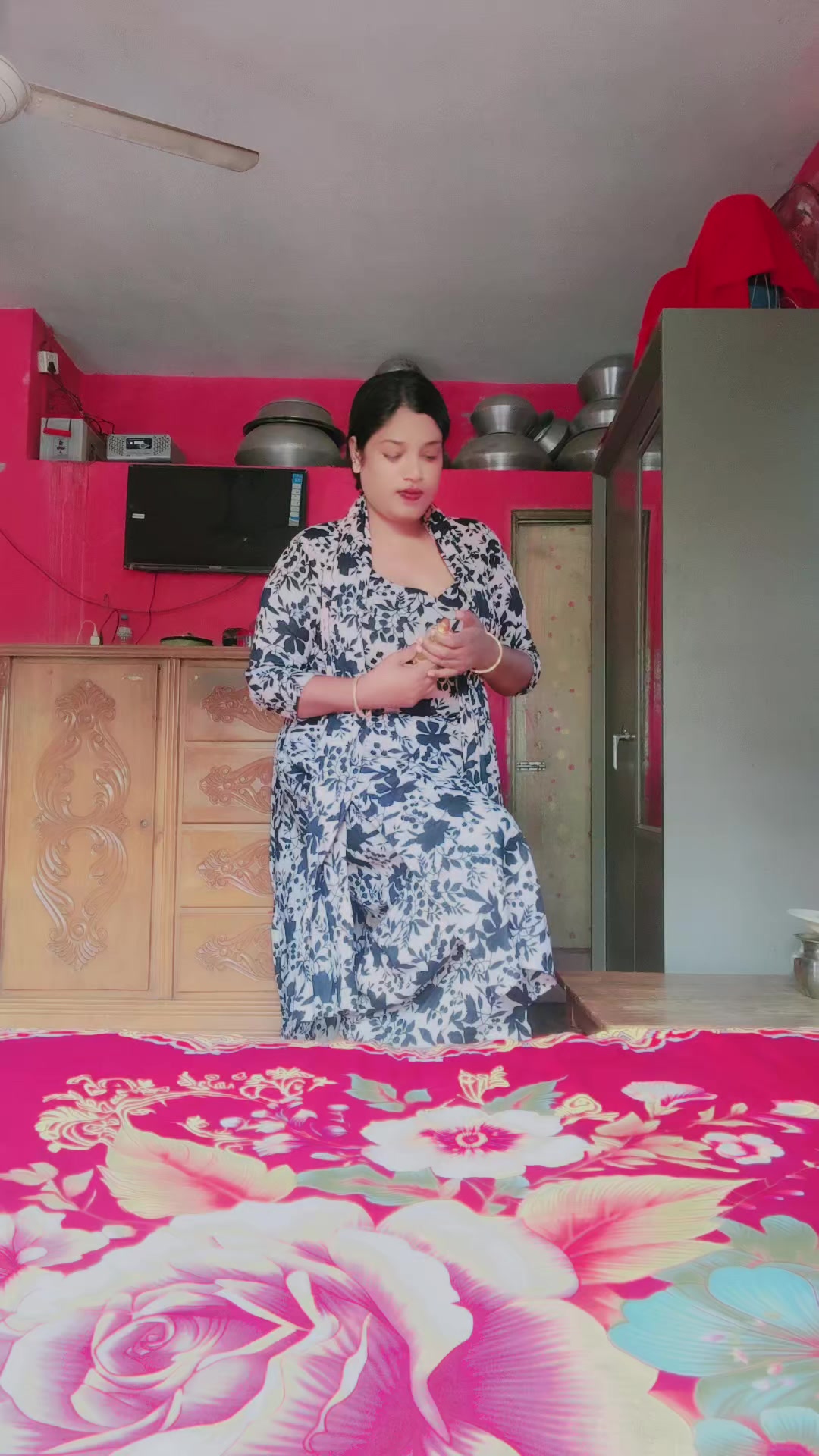 @মিস কবিতা আক্তার