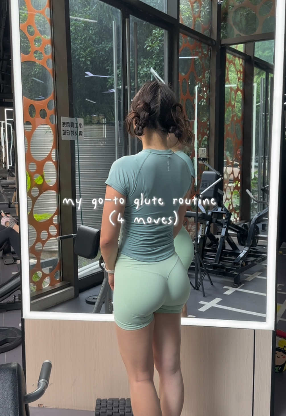 @nicola ✿ sporty baddie