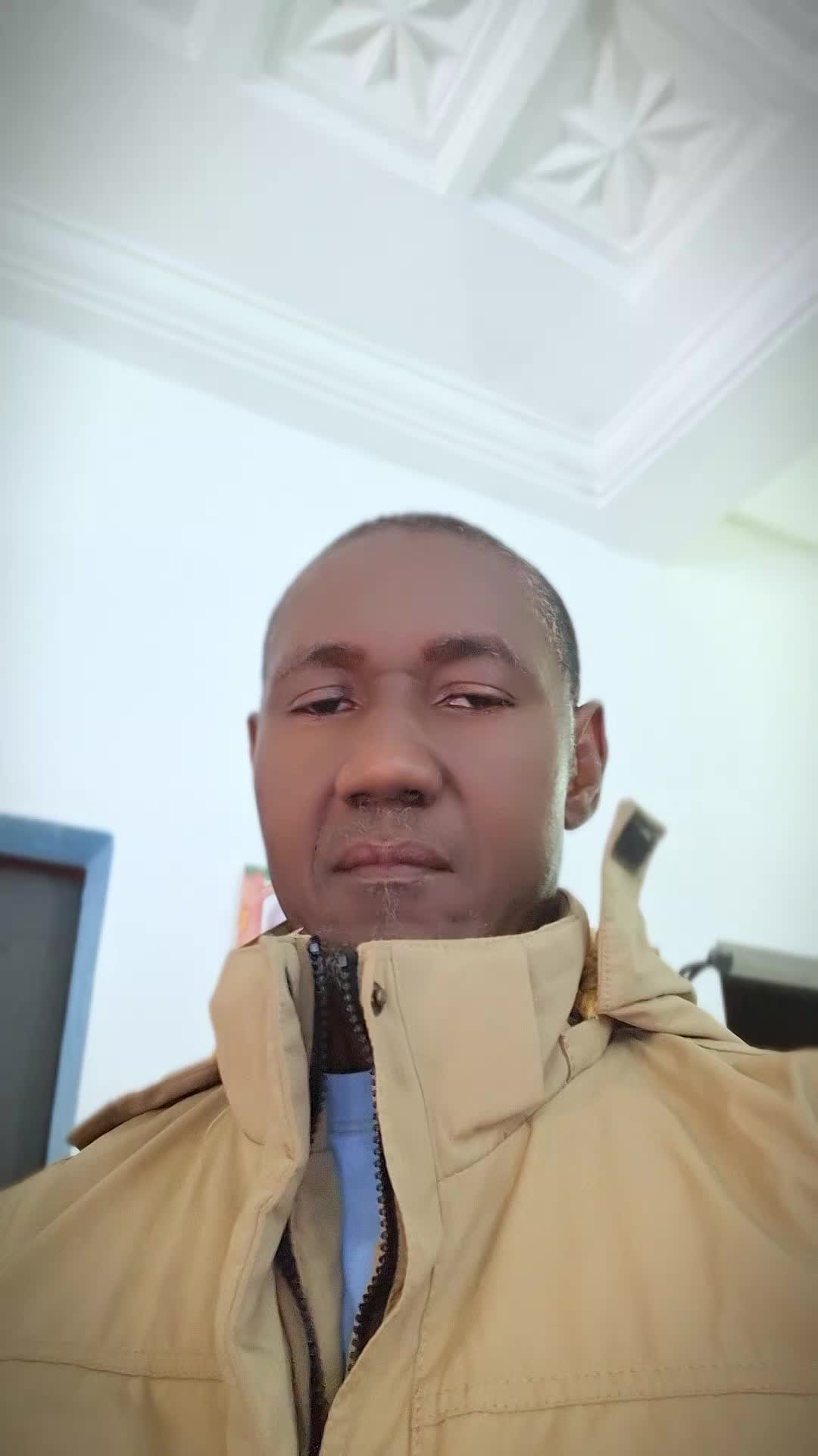 @T