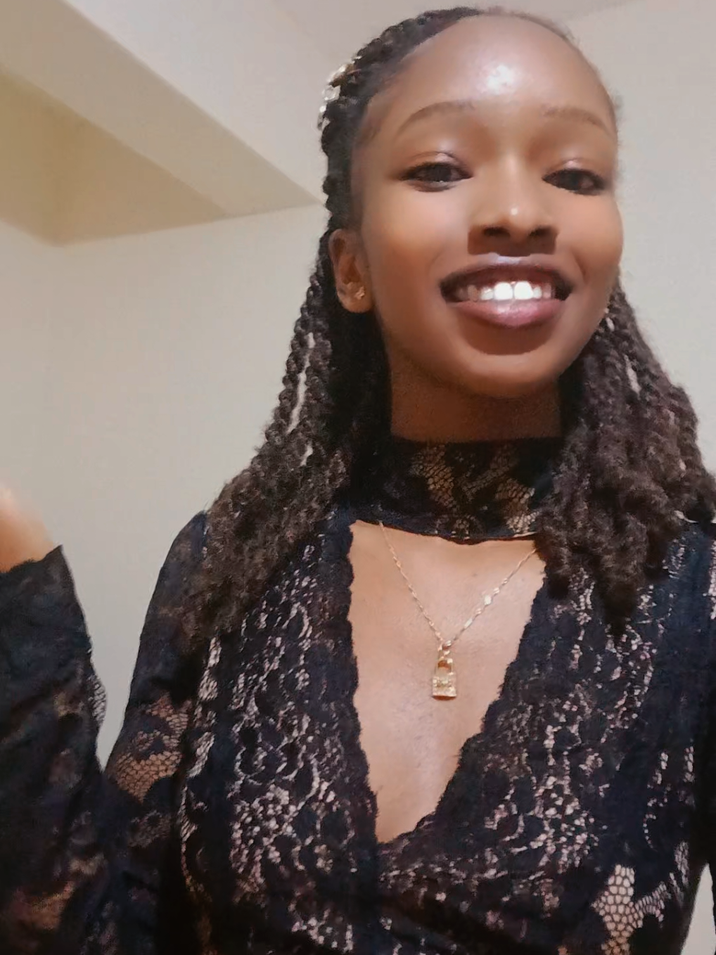 @Mkamburi🔥🦋🌸