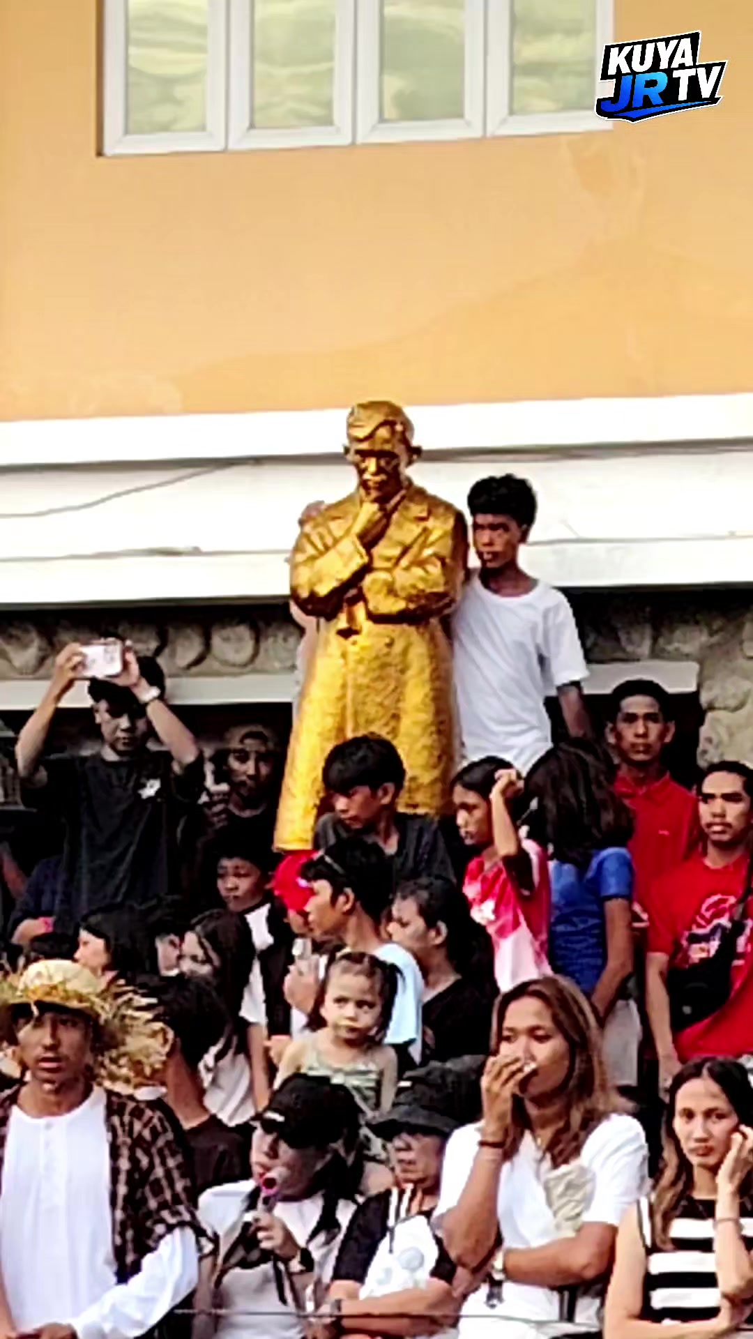 @JR Dela Peña โ