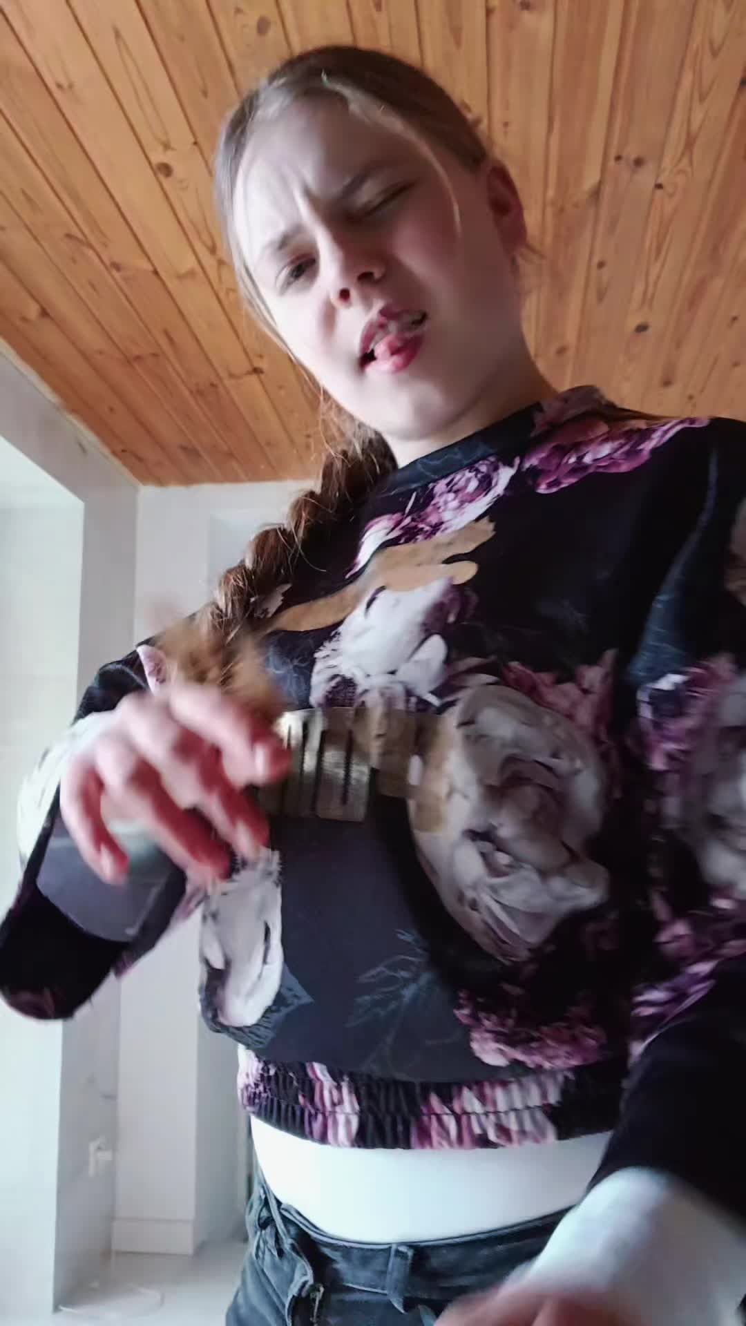 @𝑨𝒏𝒂
