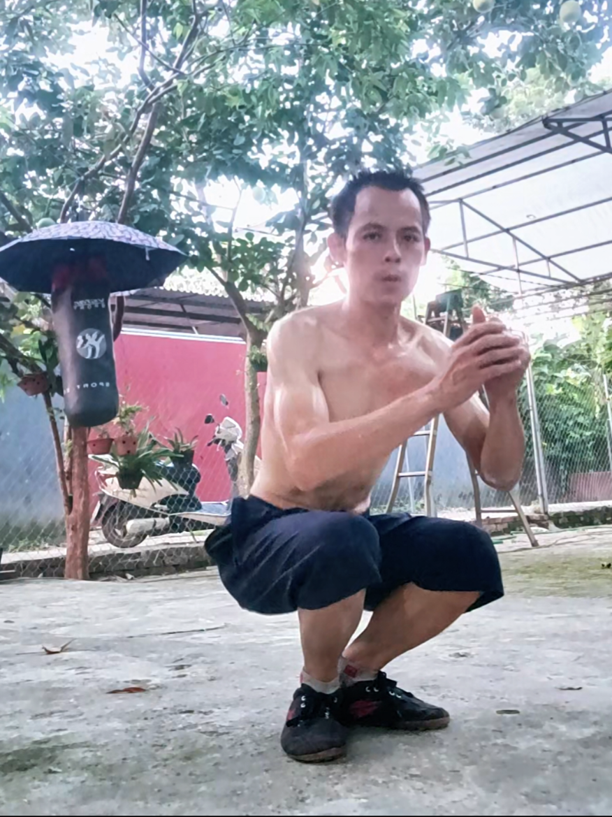@Ông Bố U45 Xây Kênh