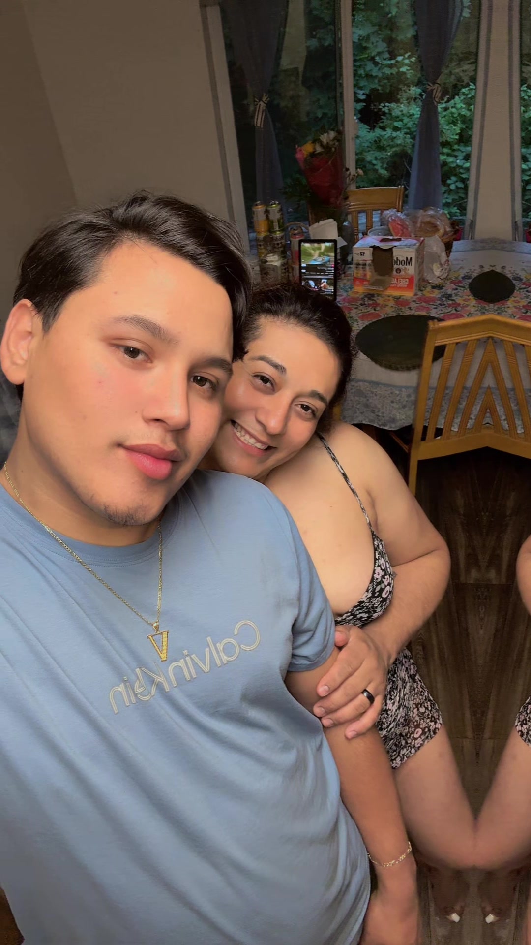 @elyflores2202