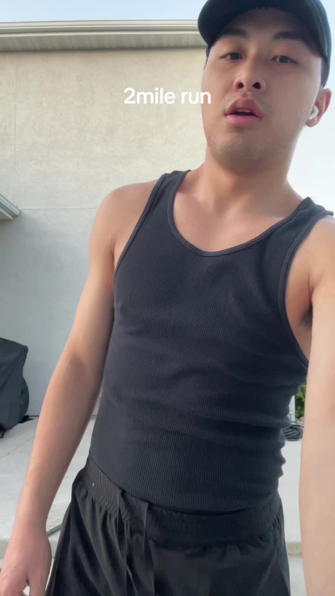 @alexsthach