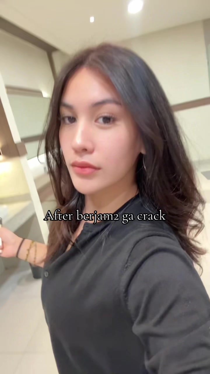 @Zerren🪩