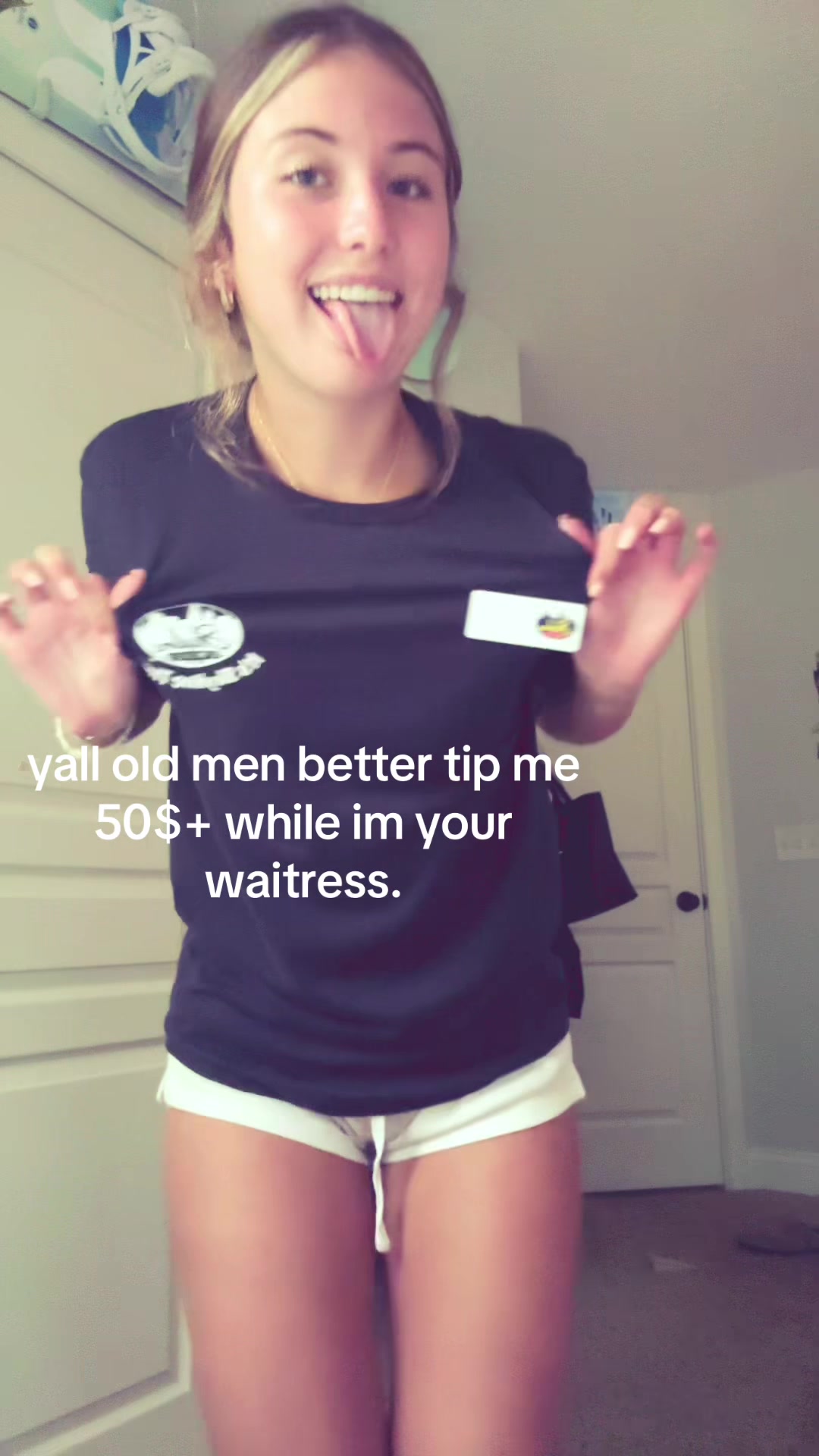 @🦦