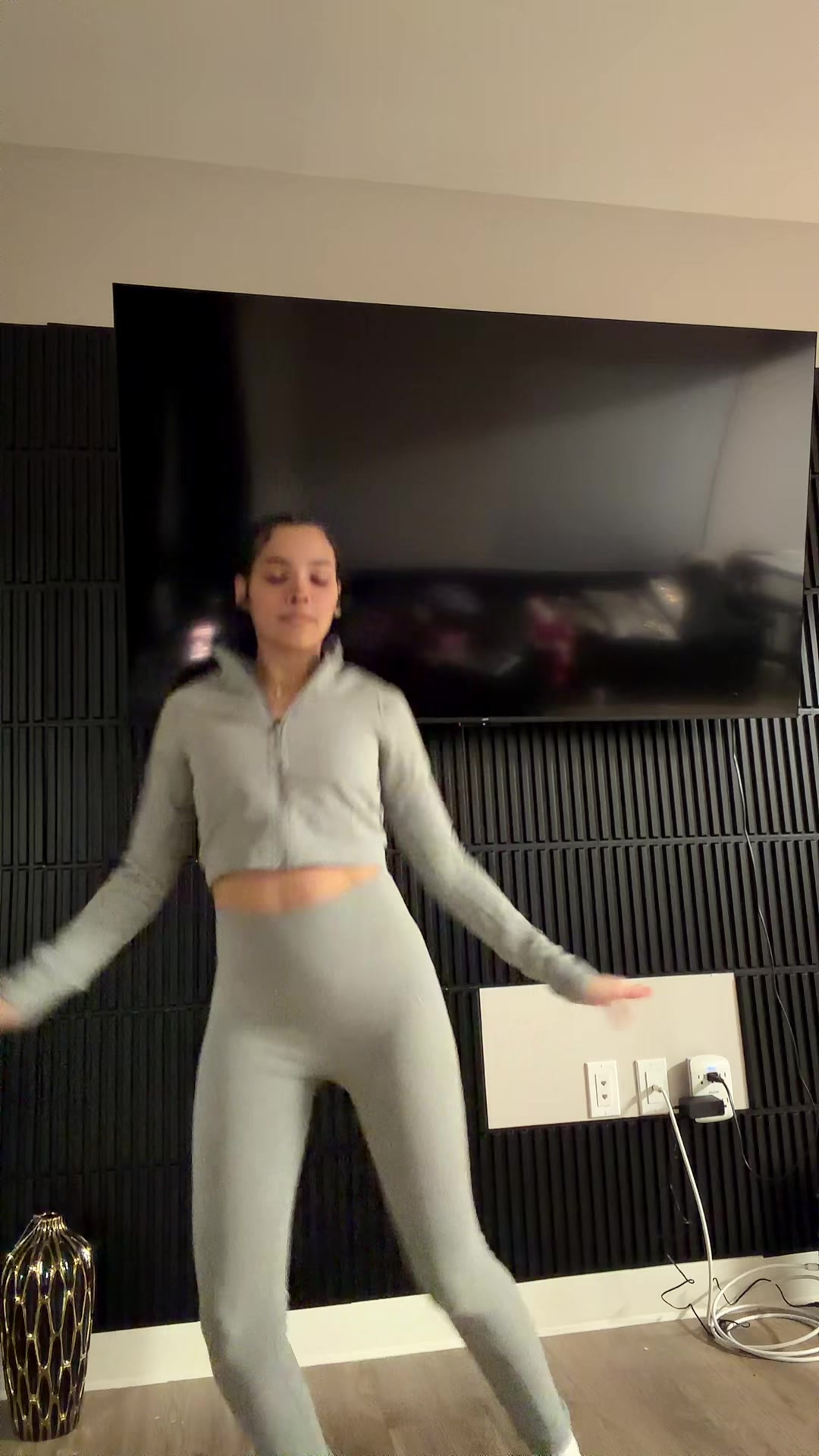 @Kaylaaa
