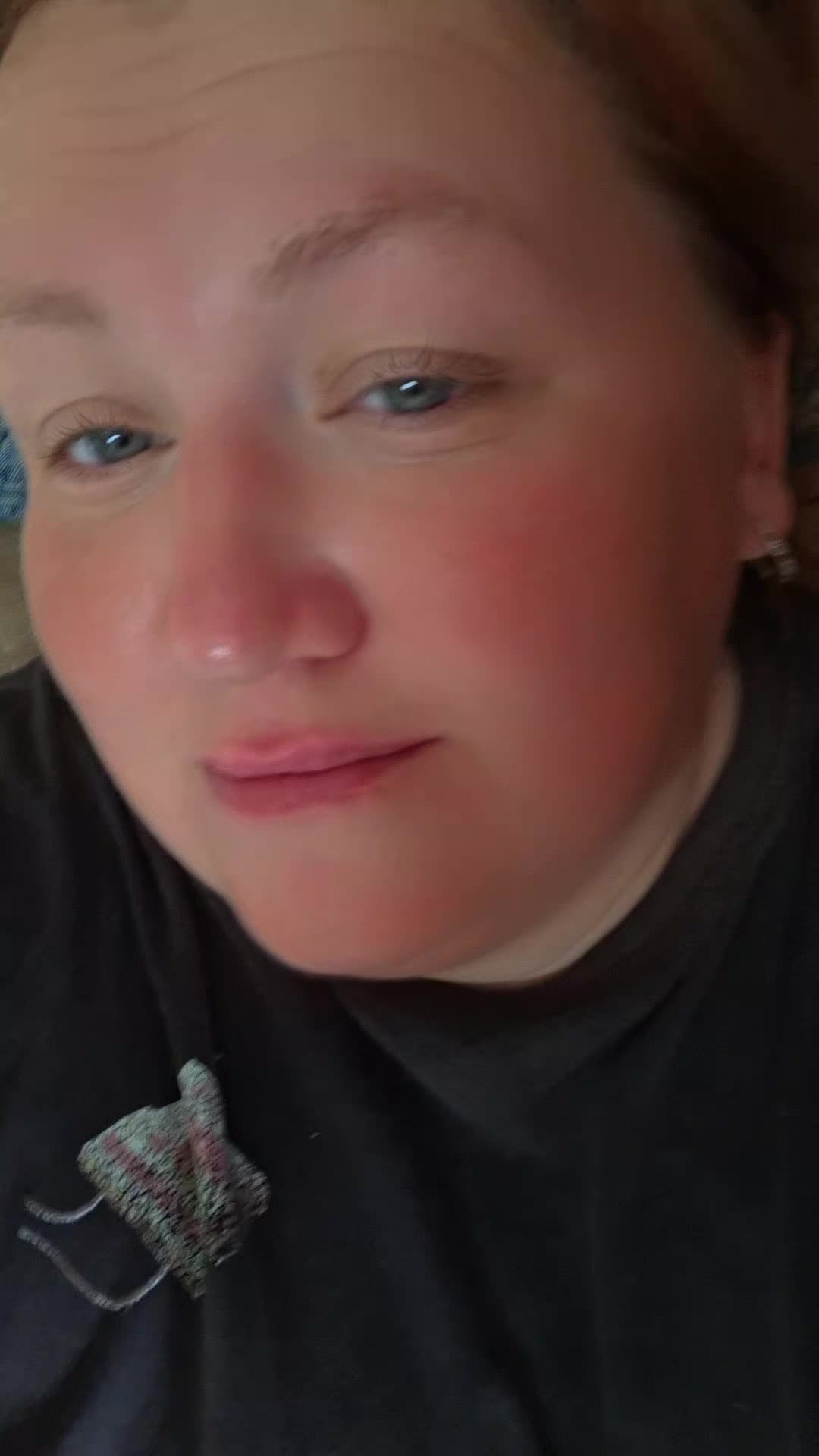 @😉