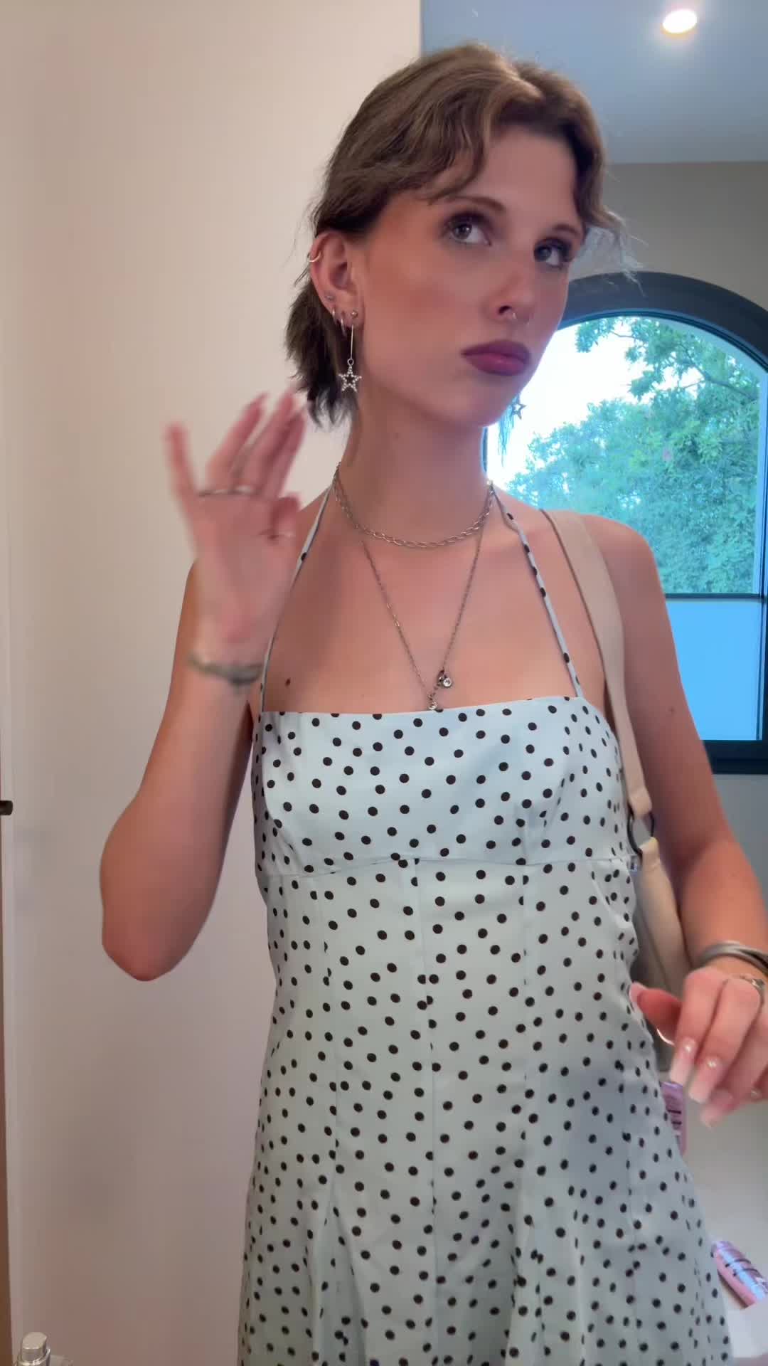 @uǝlloɥ