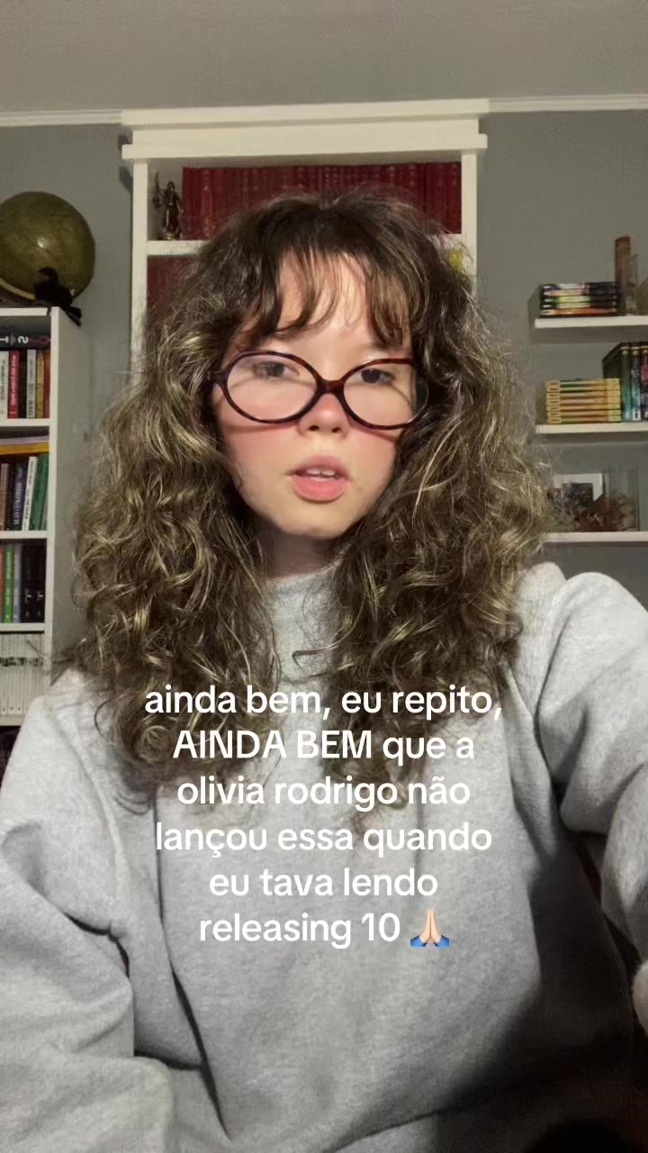 @𝐥𝐚𝐮𝐫𝐞𝐧 📖