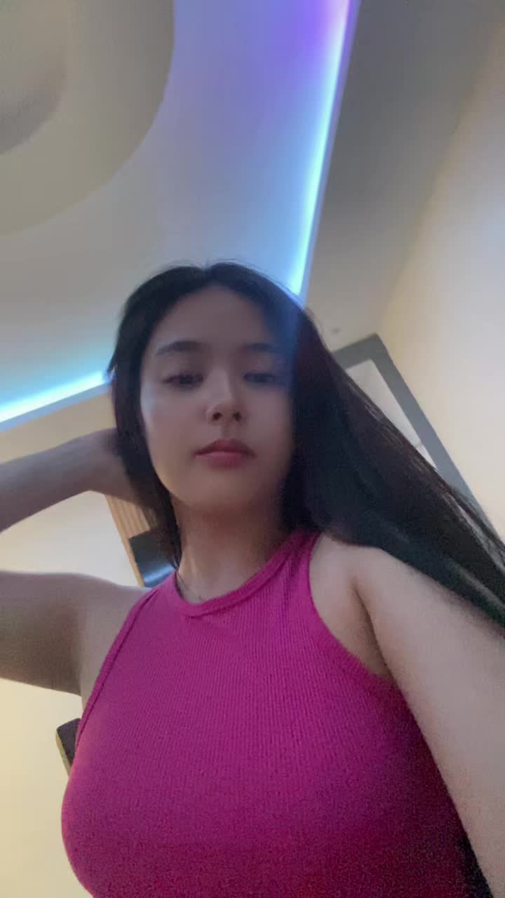 @Zey