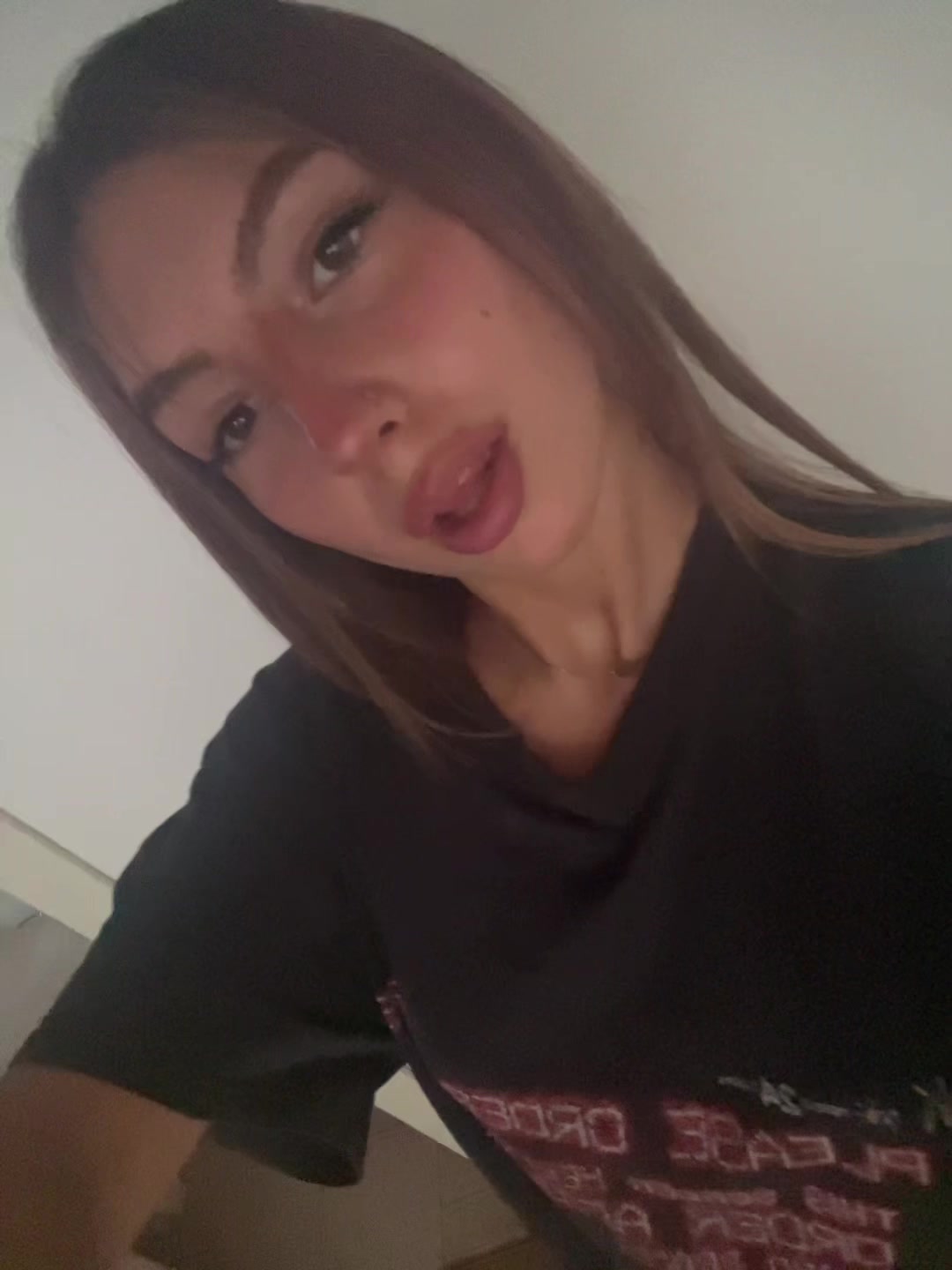 @rebeee🍓