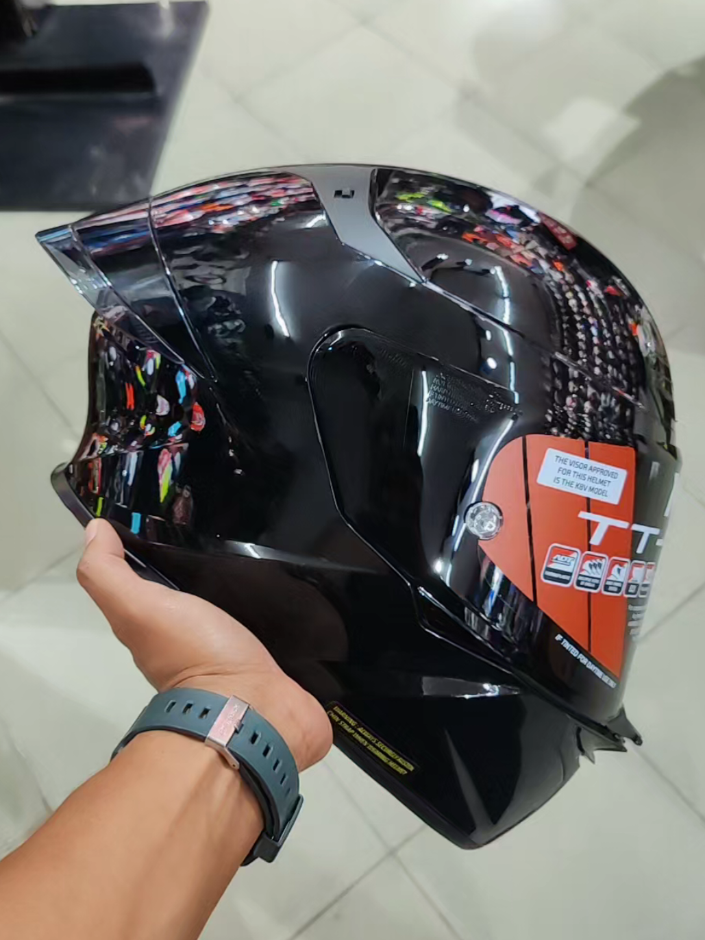 @Om Trading Helmet Shop
