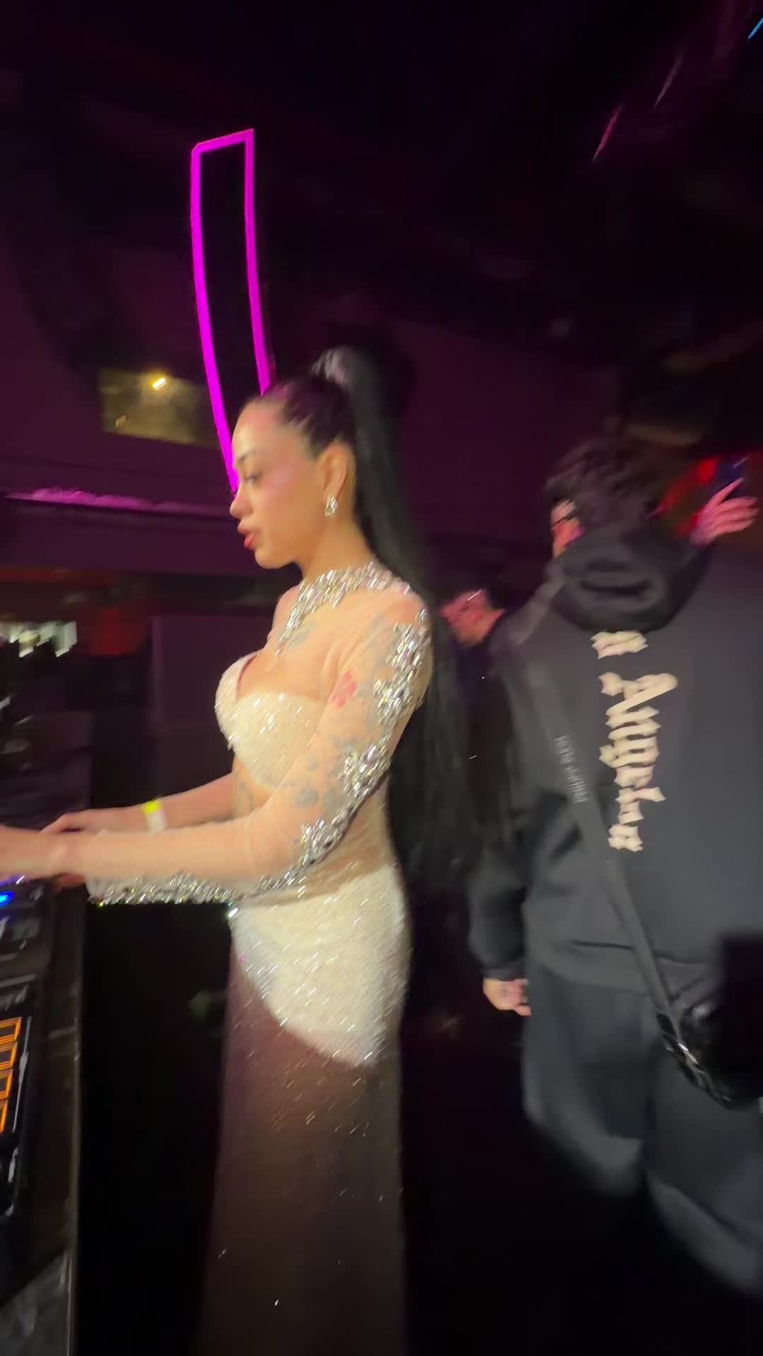 @Entropikaa